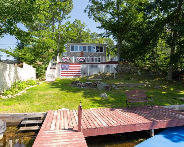 24 Lake RD, Epsom, NH 03234