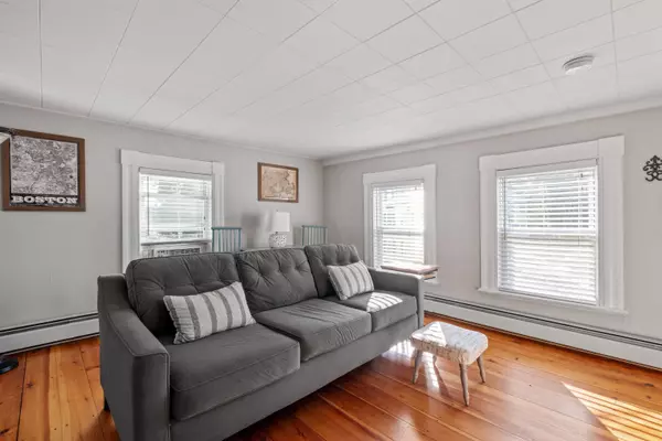 21B Portsmouth AVE, Exeter, NH 03833