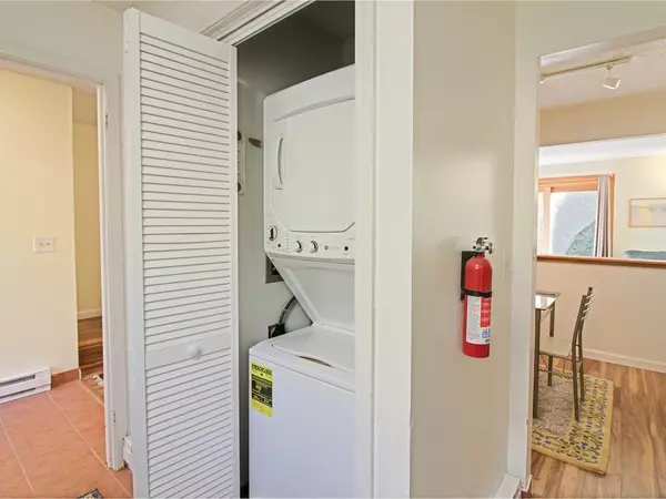 South Burlington, VT 05403,B10 Stonehedge DR