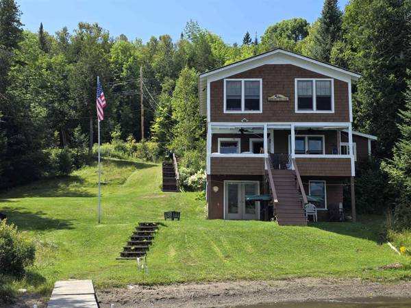 1239 West Shore RD, Cabot, VT 05647