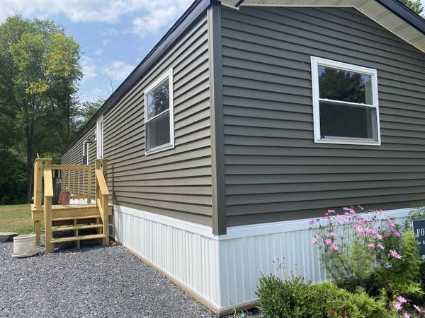 81 Cramton RD #11, Castleton, VT 05735