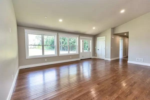 Belmont, NH 03220,232 Wild Acres RD