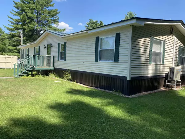 133 Otterview DR, Clarendon, VT 05759