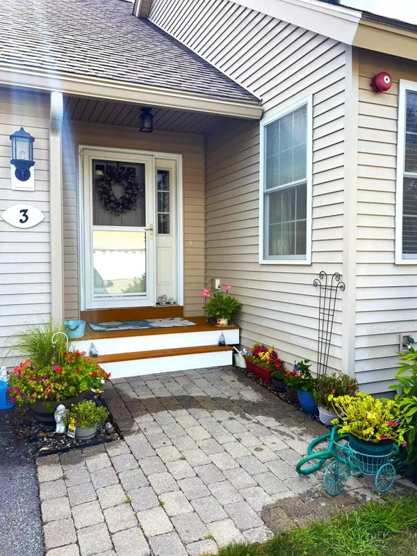 Fremont, NH 03044,3 Chase RD