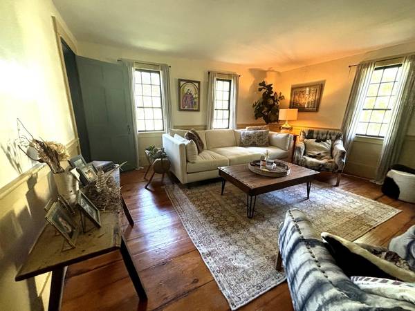 30 Belknap Mountain RD, Gilford, NH 03249