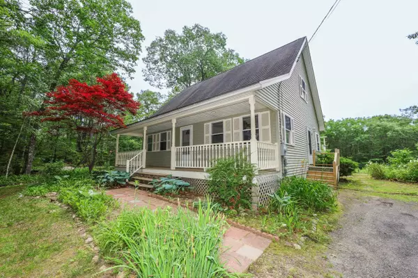 31 Wilbur RD, Surry, NH 03431