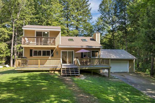 43 Castle Shore RD, Moultonborough, NH 03254