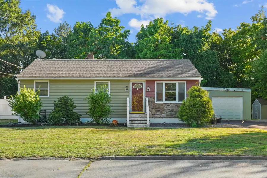 41 Alder DR, Nashua, NH 03060