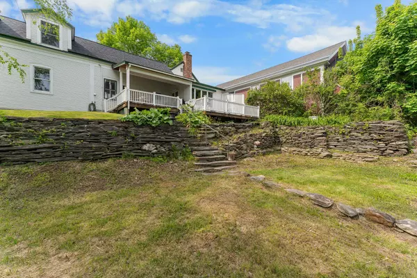 Waitsfield, VT 05673,5285 Main ST