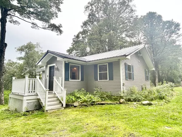 231 Bergrucken LN, Readsboro, VT 05350