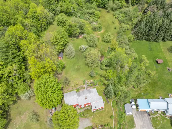 Stowe, VT 05672,904 Moscow RD