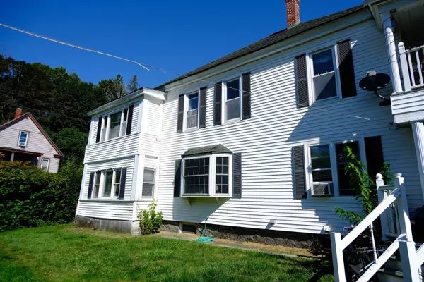 122 North AVE, St. Johnsbury, VT 05819