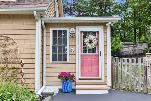 Nashua, NH 03064,9 Monadnock ST