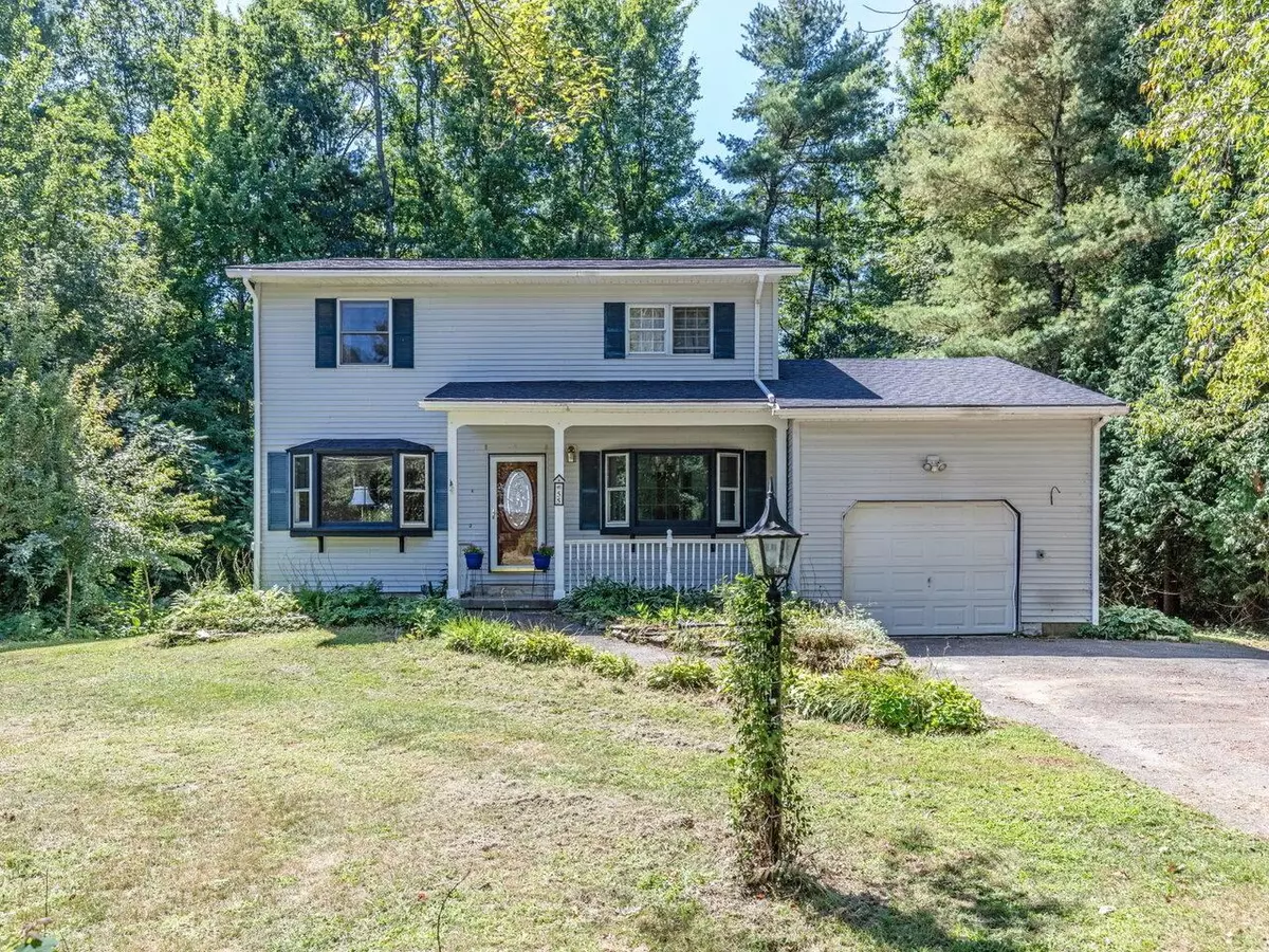 Essex, VT 05452,55 Greenbriar DR
