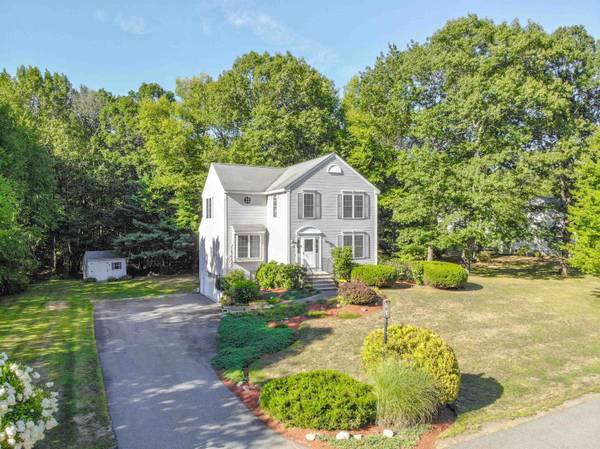 20 Drew Woods DR, Derry, NH 03038