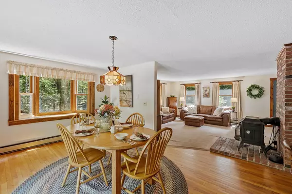 New Ipswich, NH 03071,23 Greenbriar RD