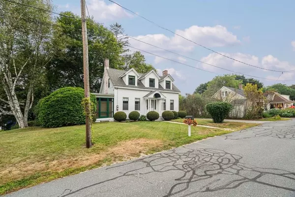 Newport, NH 03773,8 Prospect ST