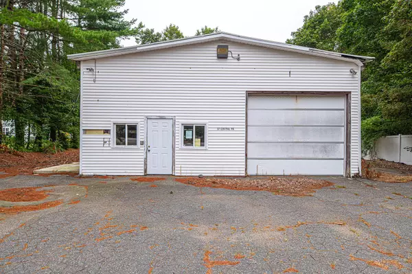 37 Central RD, Rye, NH 03870