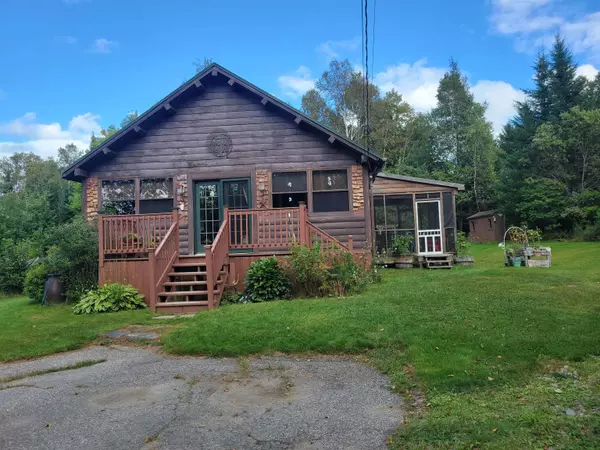 192 Chickwolnepy RD,  Milan,  NH 03588