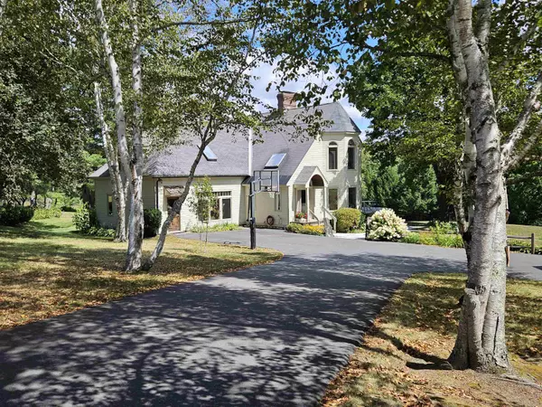 5 Hillwinds North RD, Brattleboro, VT 05301