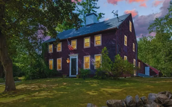 Atkinson, NH 03811,132 Maple AVE