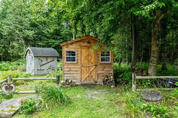 Franklin, VT 05457,88 Ponderosa DR