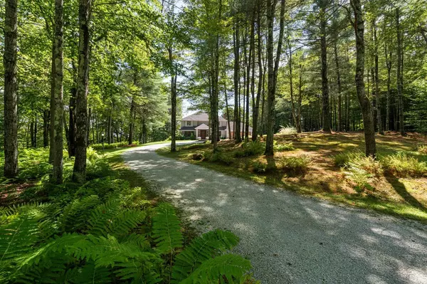 Waterbury, VT 05676,21 Pinnacle PT