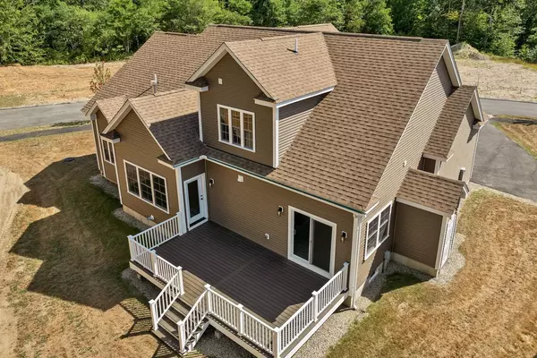 Laconia, NH 03246,288 Sterling DR