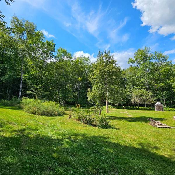 1175 Quarry RD, Chester, VT 05143