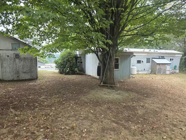 Newport, NH 03773,12 Fourth ST