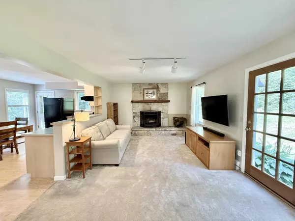 Londonderry, VT 05148,175 Sherwood FRST