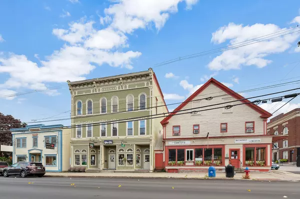 Ludlow, VT 05149,158 Main ST