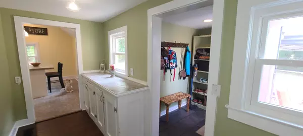 Exeter, NH 03833,270 Epping RD