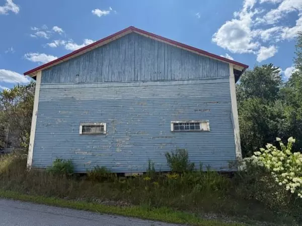 Barnstead, NH 03218,331 Parade RD