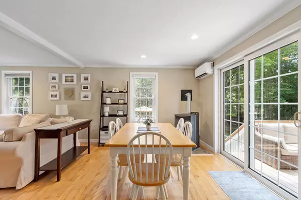 Epping, NH 03042,33 Dorothy DR