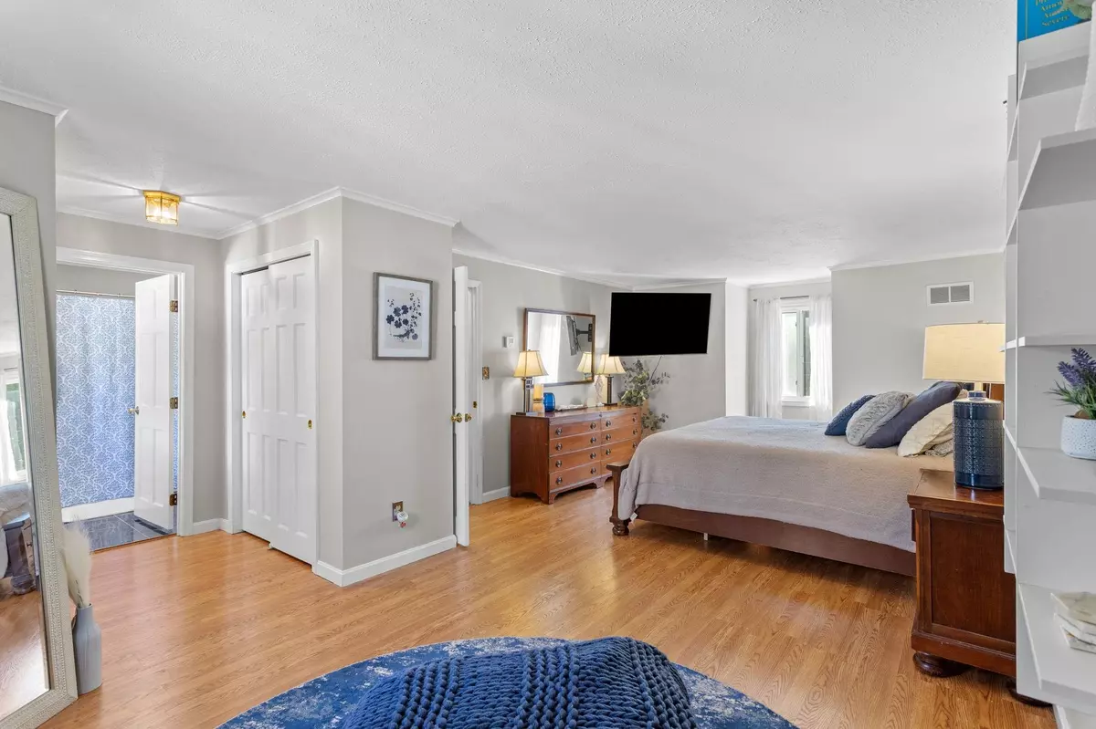 Manchester, NH 03103,26 Old Orchard WAY #26