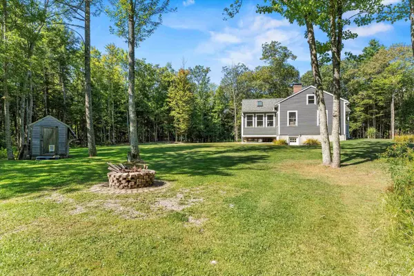 Sharon, NH 03458,9 Greenleaf RD