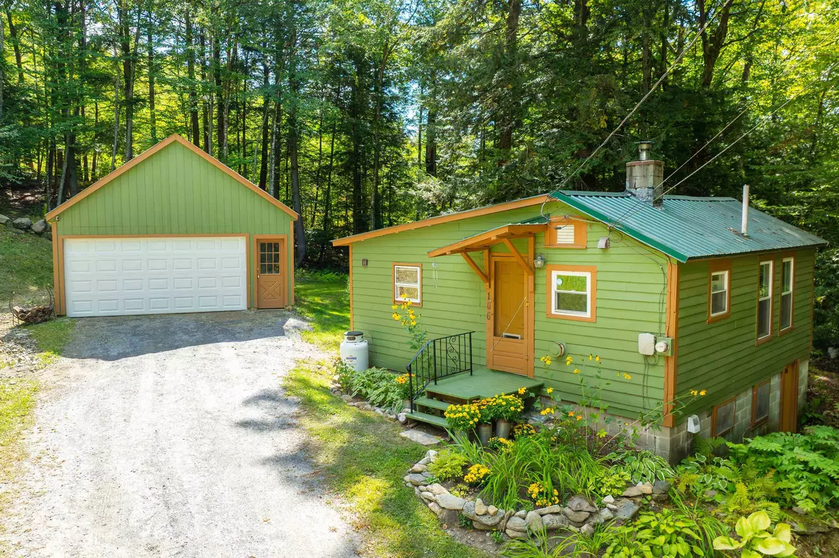 Chester, VT 05143,106 Hall RD