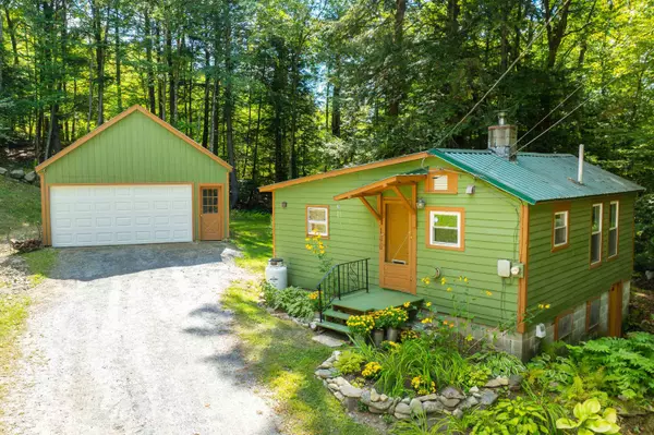 106 Hall RD, Chester, VT 05143