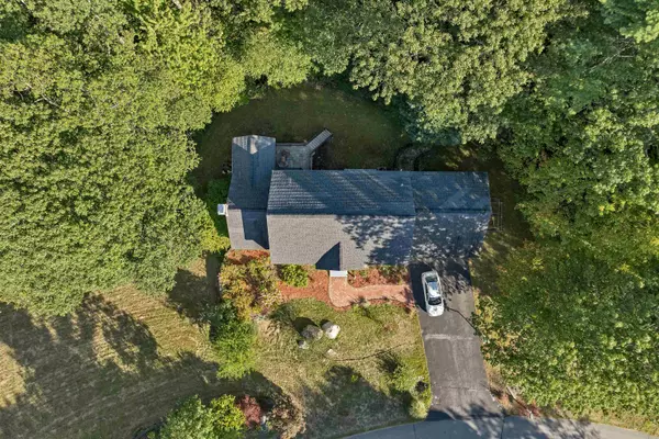 Milford, NH 03055,93 Noons Quarry RD