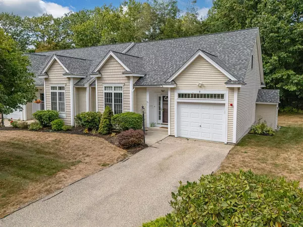 8 Ash DR, Kingston, NH 03848