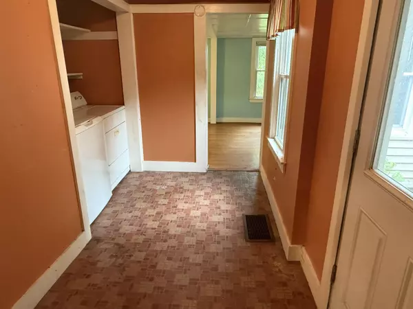 Vernon, VT 05354,2069 Fort Bridgman RD