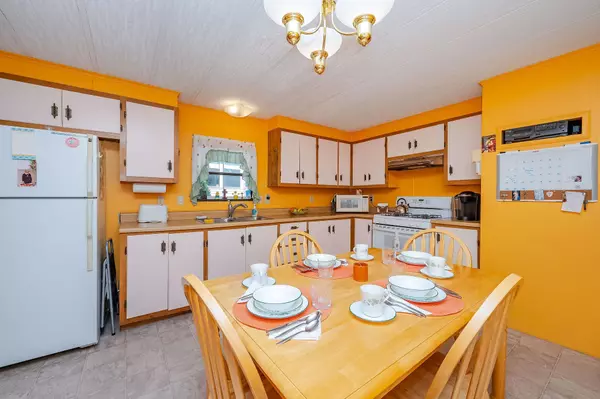 Hampstead, NH 03841,3 Kristopher DR