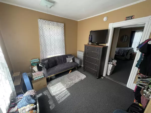 Lancaster, NH 03584,8 Williams ST