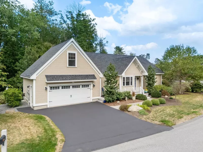 30 Honeycomb WAY, Newmarket, NH 03857