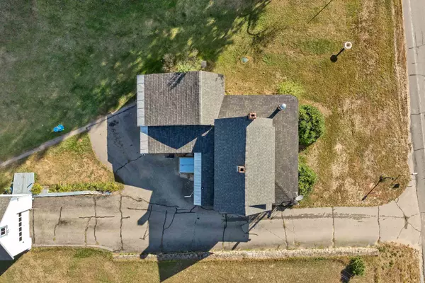 Bennington, NH 03442-4118,151 US Highway 202