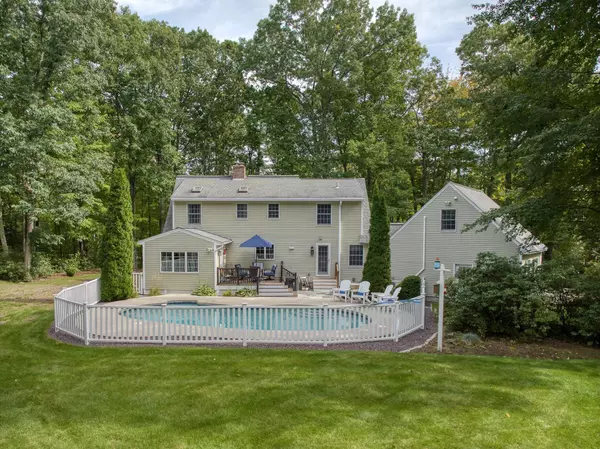 Bedford, NH 03110,217 N Amherst RD