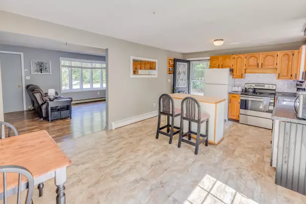 Campton, NH 03223,5 Rosy LN