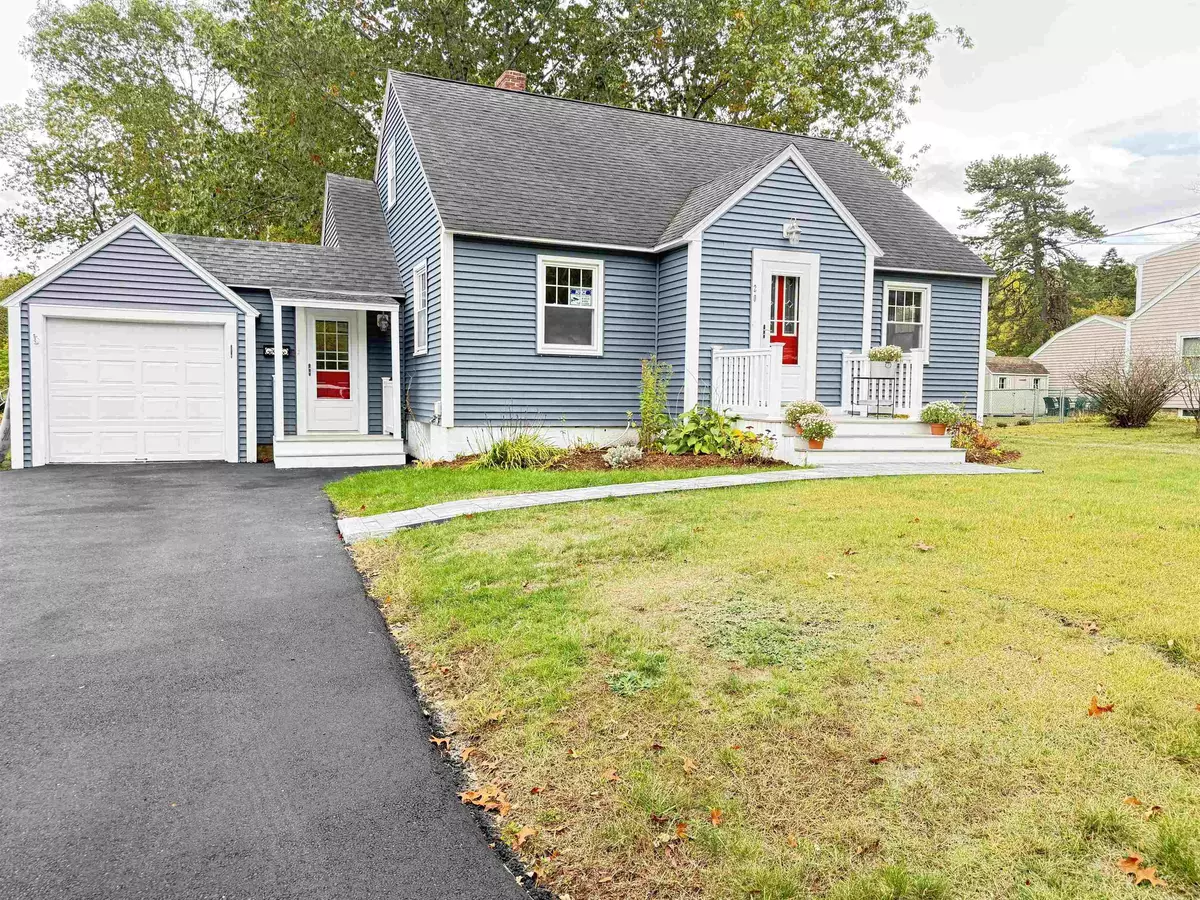 Portsmouth, NH 03801,20 Doris AVE