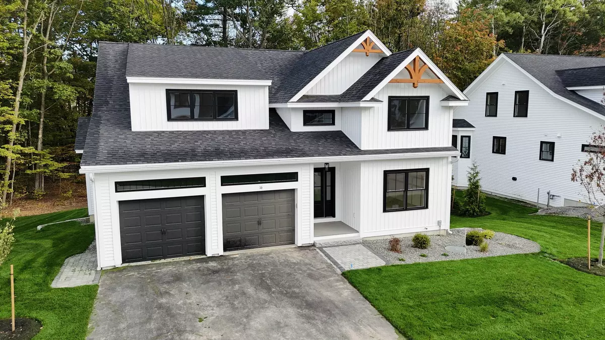 Exeter, NH 03833,16 Little River RD